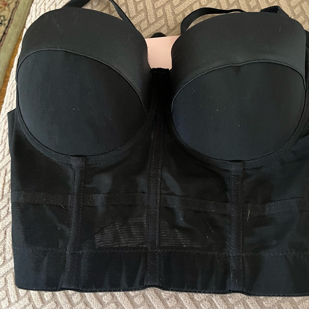 Micas NWT Black Corset! Super Sexy!